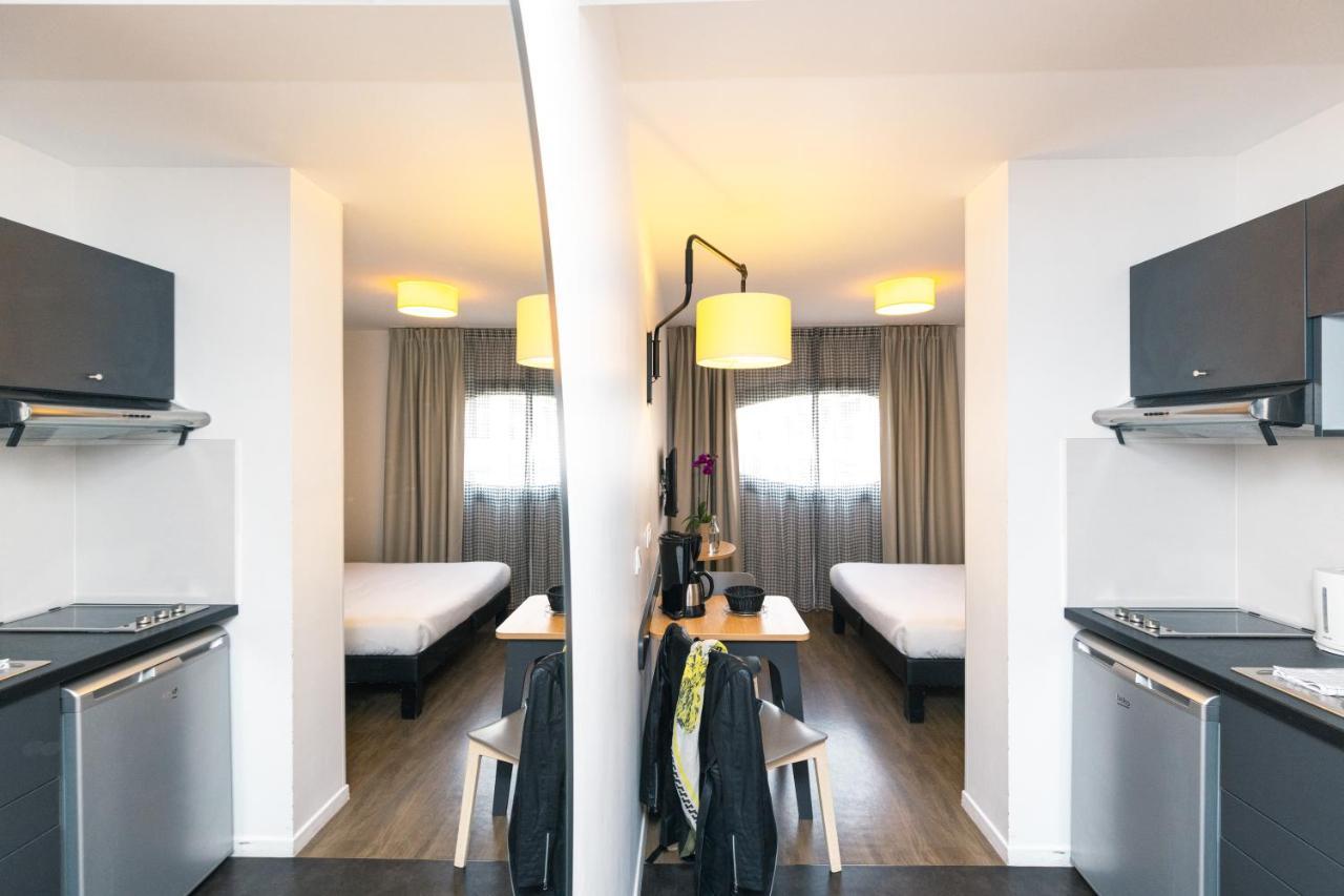 Adagio Access Centre 3*
