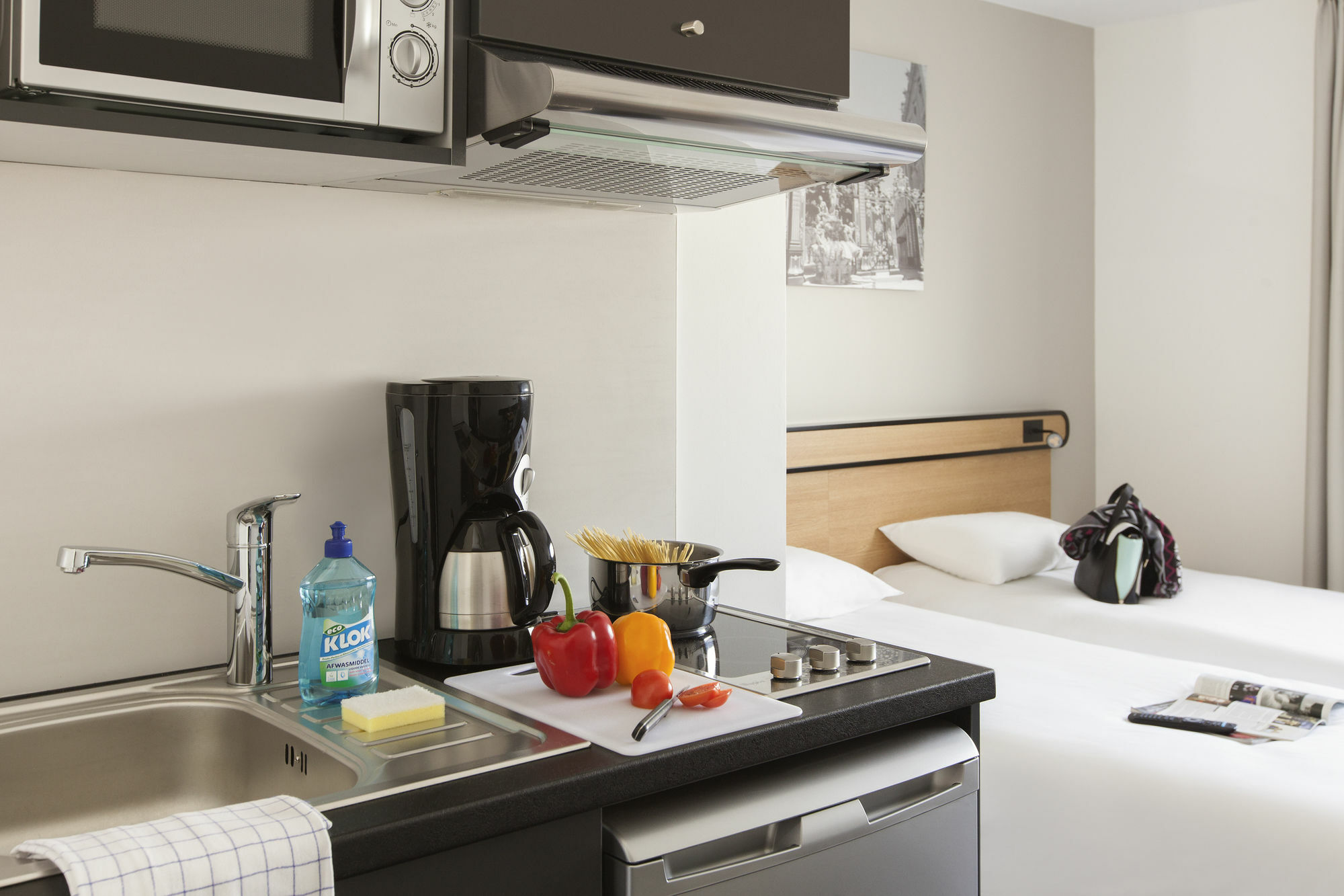 Adagio Access Centre